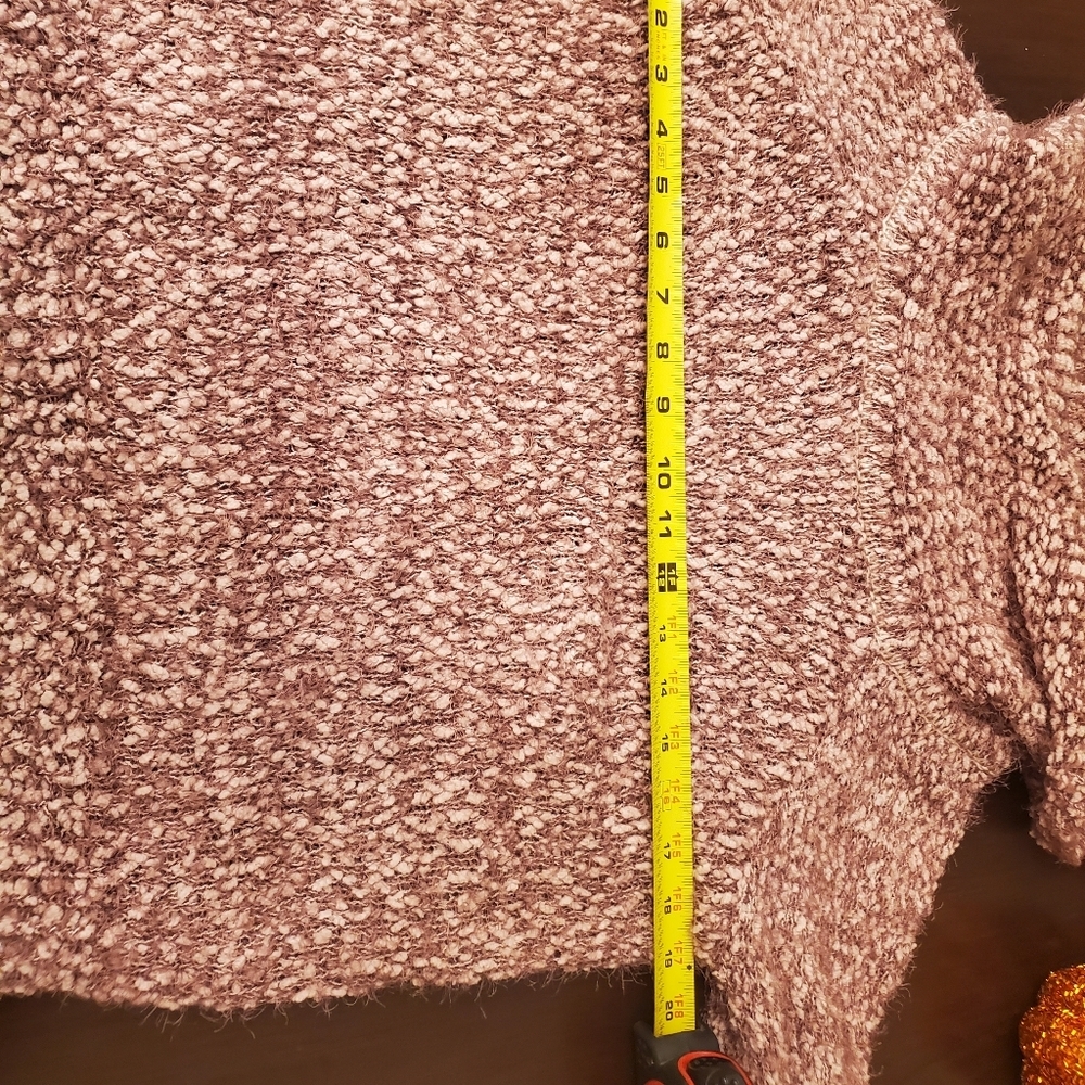 Freshman Soft Pink Knit Sweater - Picture 6 of 7